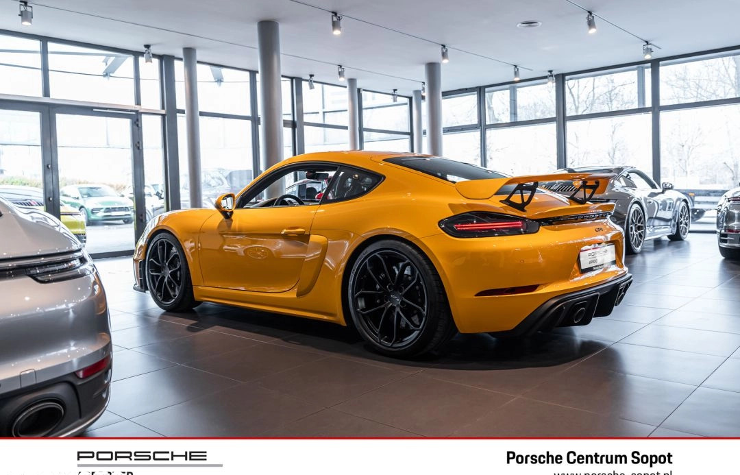 Porsche 718 Cayman cena 697718 przebieg: 10500, rok produkcji 2021 z Lubaczów małe 596